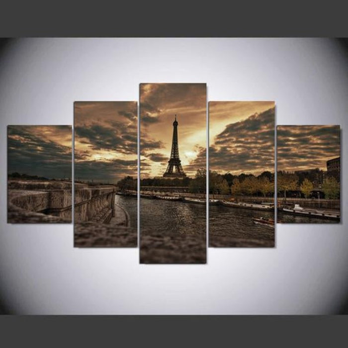 Majestic Eiffel Tower At Twilight - Canvas Wall Art Painting